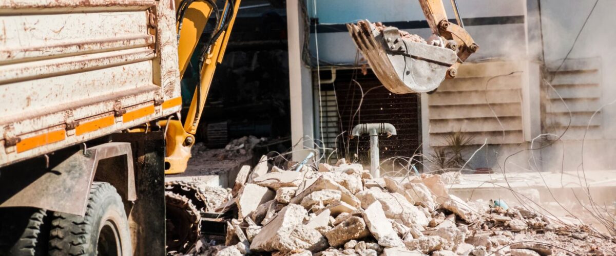 DEMOLITION 1200X500 | Reinold construction alsacienne Terrassement et petite démolition aux environs de Mulhouse et Colmar Belfort 0